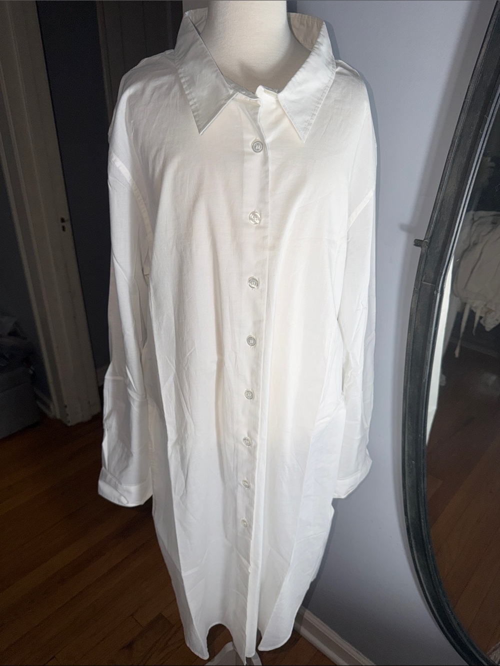 Norma Kamali White Long-Sleeve Shirt Dress - Picture 2 of 6